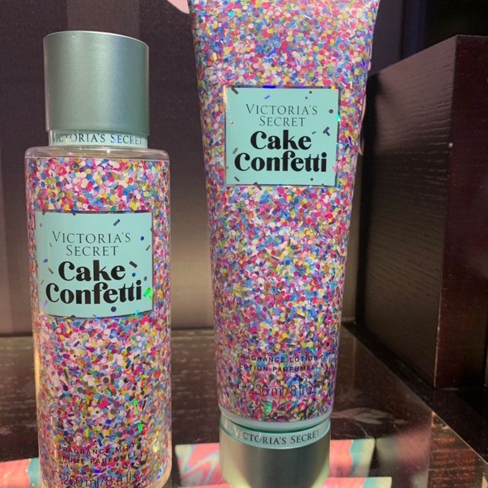 😍LOOKING TO TRADE FOR PERFUMES😍 - Picture 3 of 6